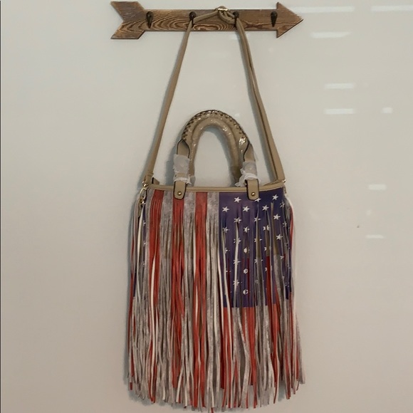 NWT! American Flag Fringe Purse! - Picture 2 of 10
